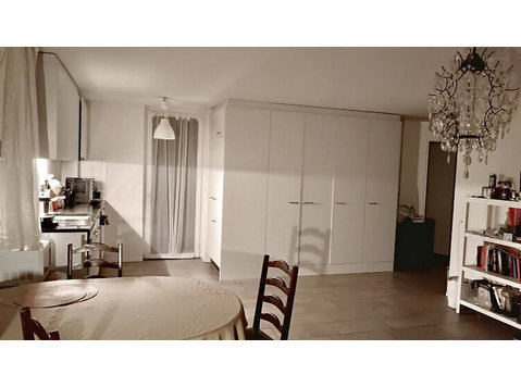 2½ ROOM APARTMENT IN ZÜRICH - KREIS 11 OERLIKON, FURNISHED,… - Ενοικιαζόμενα δωμάτια με παροχή υπηρεσιών