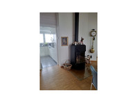 APPARTEMENT MANSARDÉ 2½ PIÈCES À EBMATINGEN (ZH), MEUBLÉ,… - Appartements équipés