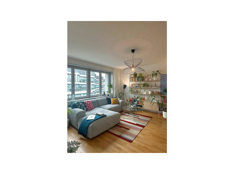 3½ ROOM APARTMENT IN ZÜRICH - KREIS 9 ALTSTETTEN,… - Ενοικιαζόμενα δωμάτια με παροχή υπηρεσιών