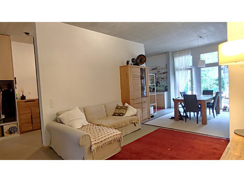 4½ ROOM APARTMENT IN DÜBENDORF (ZH), FURNISHED, TEMPORARY - Ενοικιαζόμενα δωμάτια με παροχή υπηρεσιών