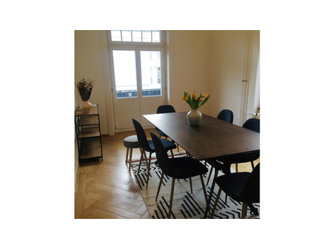 4½ ROOM APARTMENT IN ZÜRICH - KREIS 8 WEINEGG/BALGRIST,… - Serviced apartments