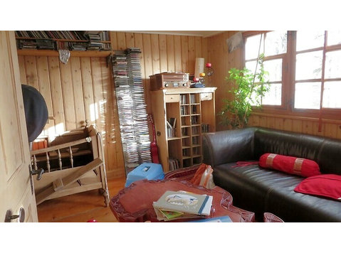 5 ROOM HOUSE IN WALD (AR), FURNISHED, TEMPORARY - Kalustetut asunnot