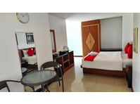Flatio - all utilities included - Spacious Family Suite… - Woning delen
