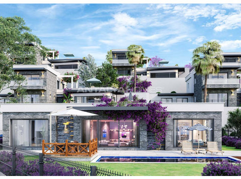 Detached Houses with Panoramic Sea Views in Bodrum Turkey - Housing