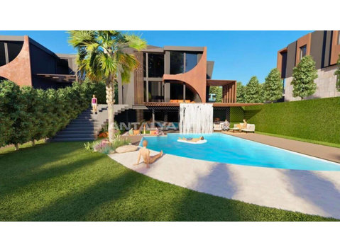 Detached Real Estate with Pool Close to Sea in Bodrum… - Locuinţe