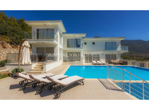 Elegant Detached Villa with Private Pool in Ovacik Fethiye - kudiyiruppu