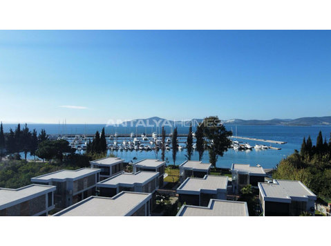 Luxe Houses with Marina Views in Milas Mugla - Lakás