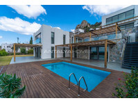 Luxury Pool Villas Close to the Center and Marina in Bodrum - Eluase