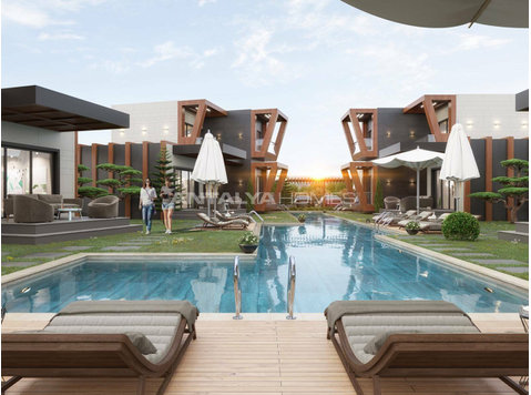 Luxury Villas with Special Design in Complex in Bodrum Torba - ریہائش/گھر