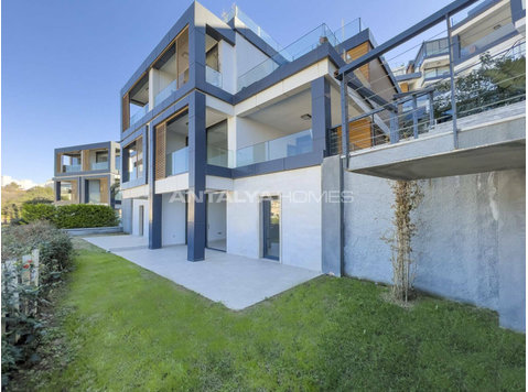 Ready to Move Apartments in a Secure Complex in Bodrum - Housing