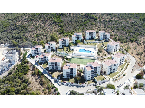 Sea View Apartment Suitable for Investment in Mugla Gulluk - Residência