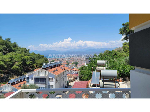 Stunning View Apartments Near the Sea in Fethiye - ハウジング