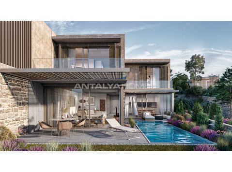Stylish Houses with Close to the Beach in Izmir Cesme - Eluase