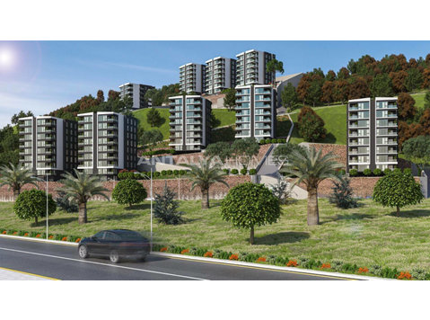 Apartments Walking Distance from the Sea in Trabzon - Смештај