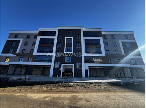 Investment Flats Near the University and Airport in… - السكن