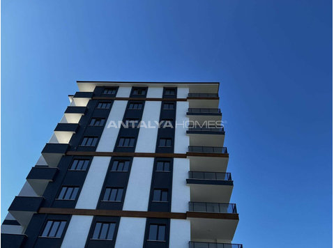 Modern Designed Brand New Apartments in Arsin Trabzon - اسکان