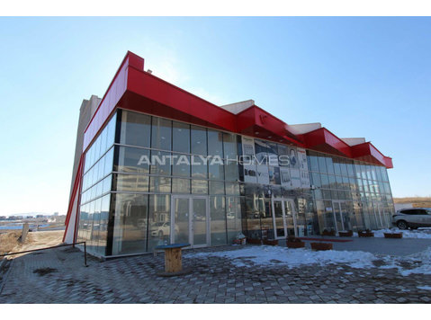 4-Storey Large Shops with Warehouse for Sale in Ankara… - اسکان