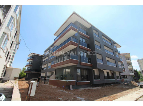 Apartments in Ankara Golbasi for Sale with Reasonable Prices - Ακίνητα