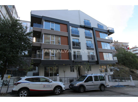Chic Apartments with Independent Garden in Ankara Cankaya - Сместување