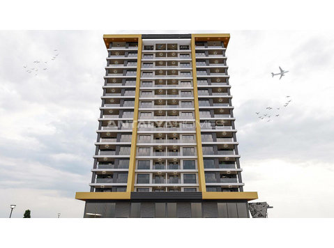 Luxury and New Apartments in Prestigious Location in Ankara - Housing