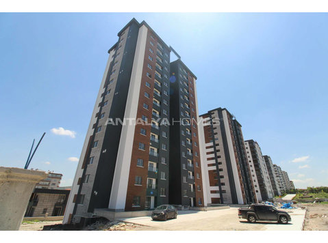 Spacious and Comfortable Luxury Apartments in Ankara - Residência