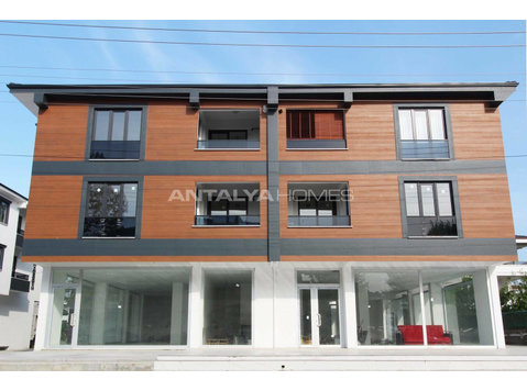 Brand New Flats with City Views in Yalova Center - السكن