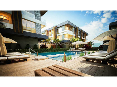 Brand New Luxurious Yalova Flats Nearby Sea within a Complex - Housing