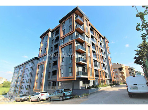 Fully Furnished Apartment with 2 Bedrooms in Bursa Nilufer - Tempat tinggal