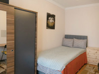 2+0 Student Nest Near Osmanbey Metro