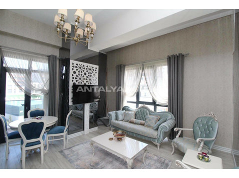 Discounted 3+1 Flat for Sale in Istanbul with Furnishing - Bostäder