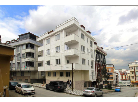 Duplex Turnkey Flat in Unique Location in Istanbul… - Logement