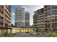 Luxe Apartments in Complex with Rich Facilities in Istanbul - Housing