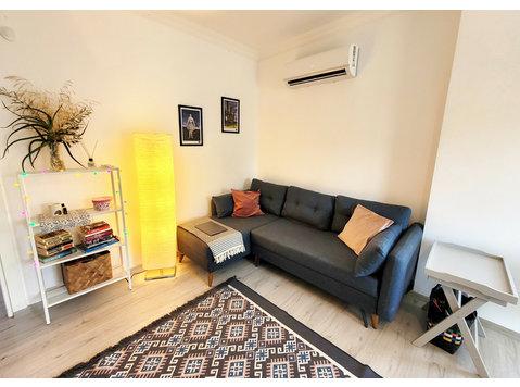 Brand-new 1+1 Flat with BBQ & Garden - Alquiler