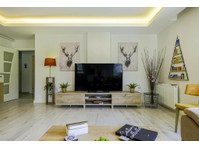 Flatio - all utilities included - Stunning flat with a… - Ενοικίαση