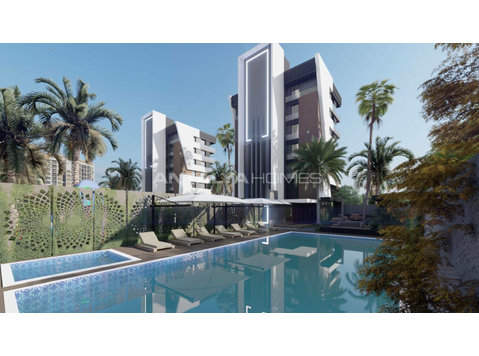 2-Bedroom Real Estate Near the Tram Station in Kepez Antalya - Сместување