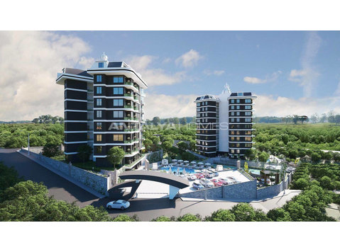 Alanya Apartments in a Complex with Extensive Facilities - Nhà