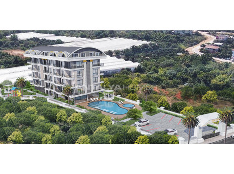 Apartments in a Complex Intertwined Nature in Alanya - Lakás