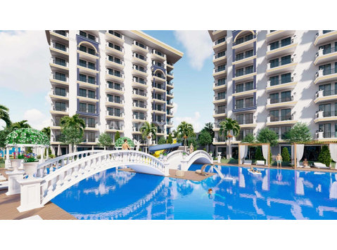 Apartments in a Luxury Complex Near Beach in Avsallar Alanya - ハウジング