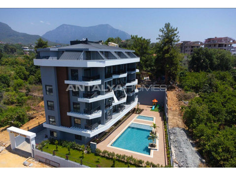 Apartments with Nature View in Complex with Pool in Alanya… - Housing