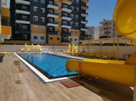 Central Flats 300 mt to the Sea in Mahmutlar Alanya - Housing