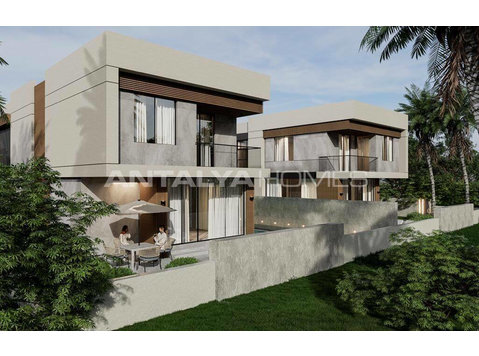 Detached Villa in Ideal Location near Golf Courses in Belek - Housing