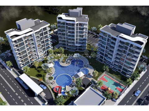 Fancy Apartments in a Rich Featured Complex in Antalya - Nhà