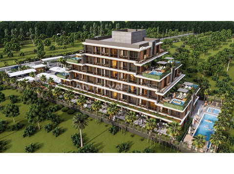 Flats in Project with Communal Pool in Antalya Altintas - 숙소