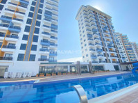 Furnished Flat with Rich Communal Amenities in Alanya - Lakás