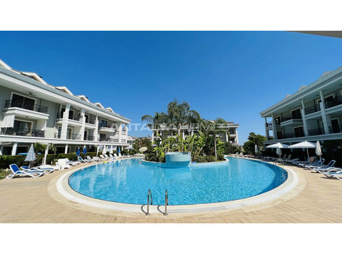Furnished Property Suitable for Investment in Antalya Kemer - Locuinţe