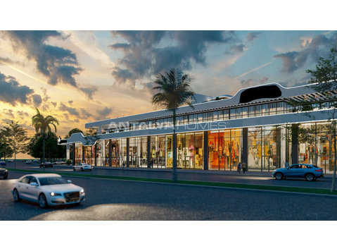 High-Income Potential Shops on the Main Road in Antalya - Housing