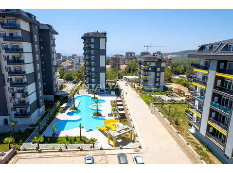Investment Apartments in an Elite Complex in Alanya Avsallar - Housing