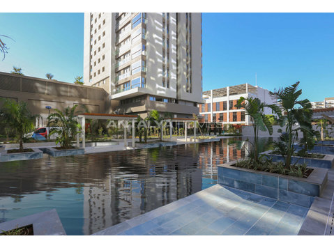 Luxe Apartments in the Project in Antalya - Nhà