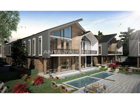 Luxe Detached Villas with Private Pool in Antalya Dosemealti - Asuminen