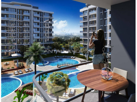 Luxurious Real Estate with Rich Complex Features in Antalya - Nhà